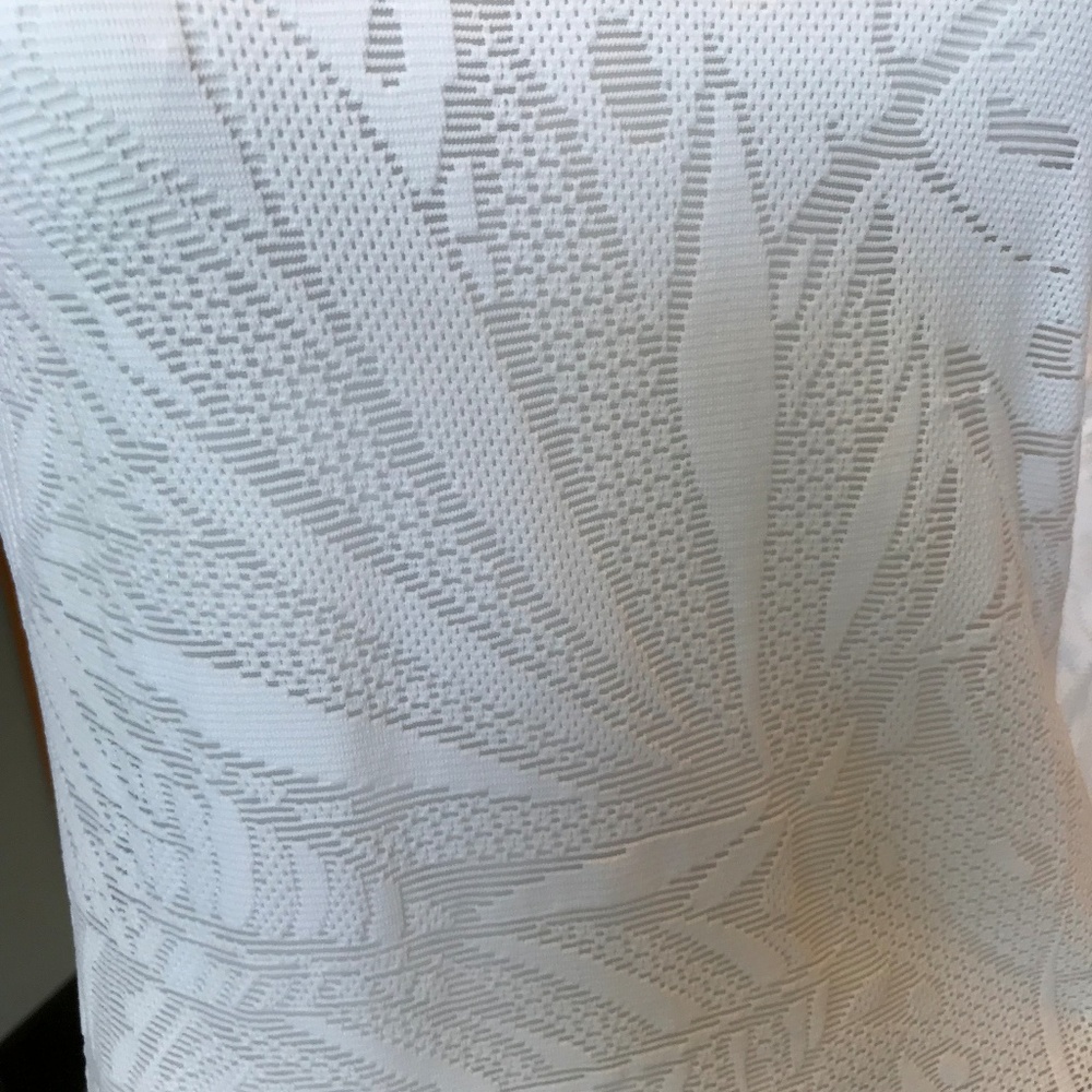 Beyond Yoga Oasis Mesh Top - Picture 2 of 2